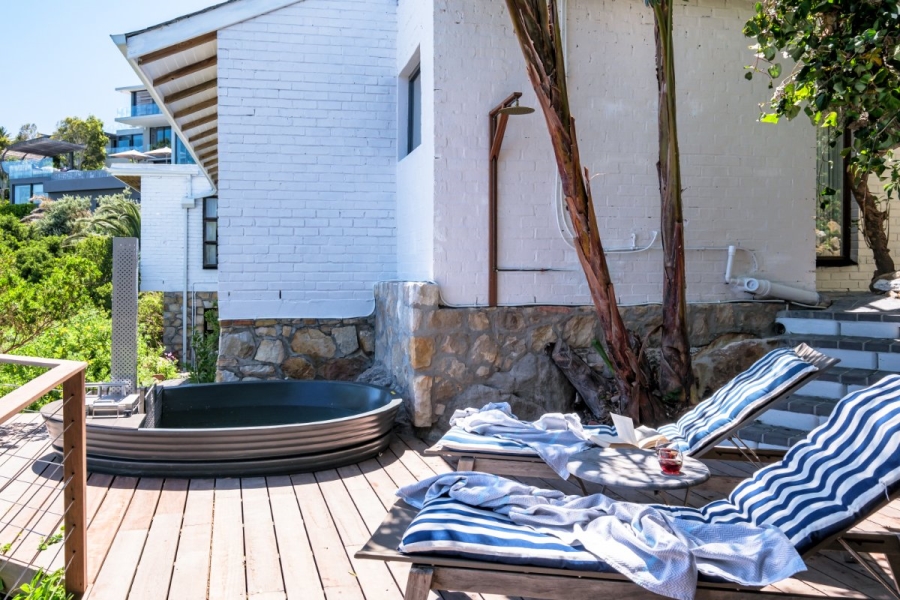 To Let 5 Bedroom Property for Rent in Camps Bay Western Cape